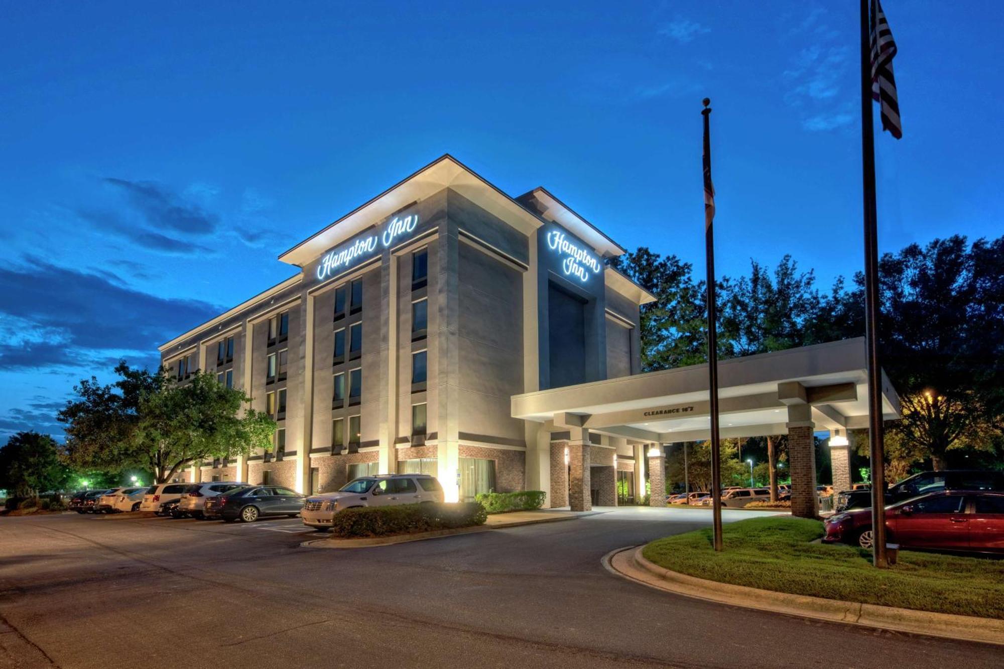 Hampton Inn Raleigh Cary Bagian luar foto