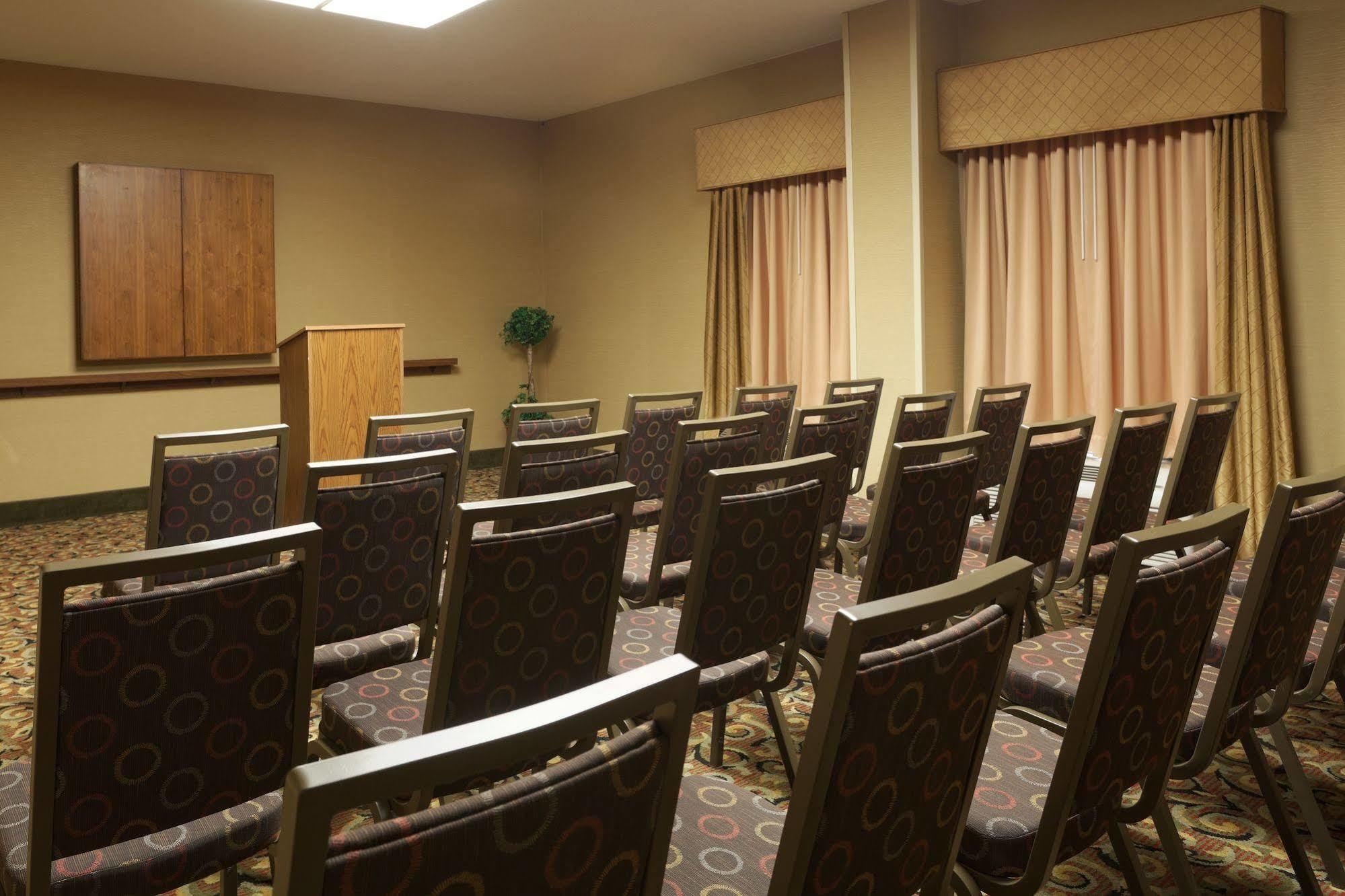 Hampton Inn Raleigh Cary Bagian luar foto