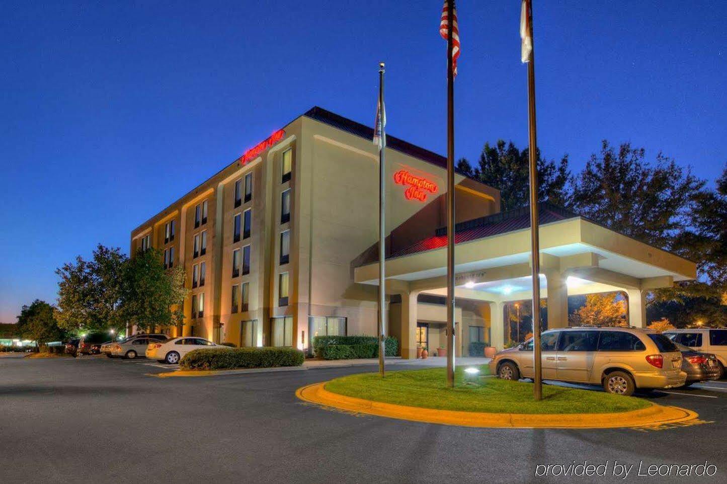 Hampton Inn Raleigh Cary Bagian luar foto