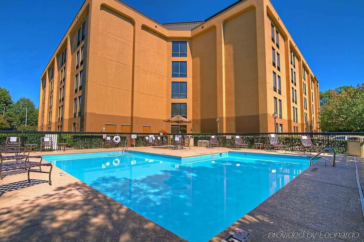 Hampton Inn Raleigh Cary Bagian luar foto